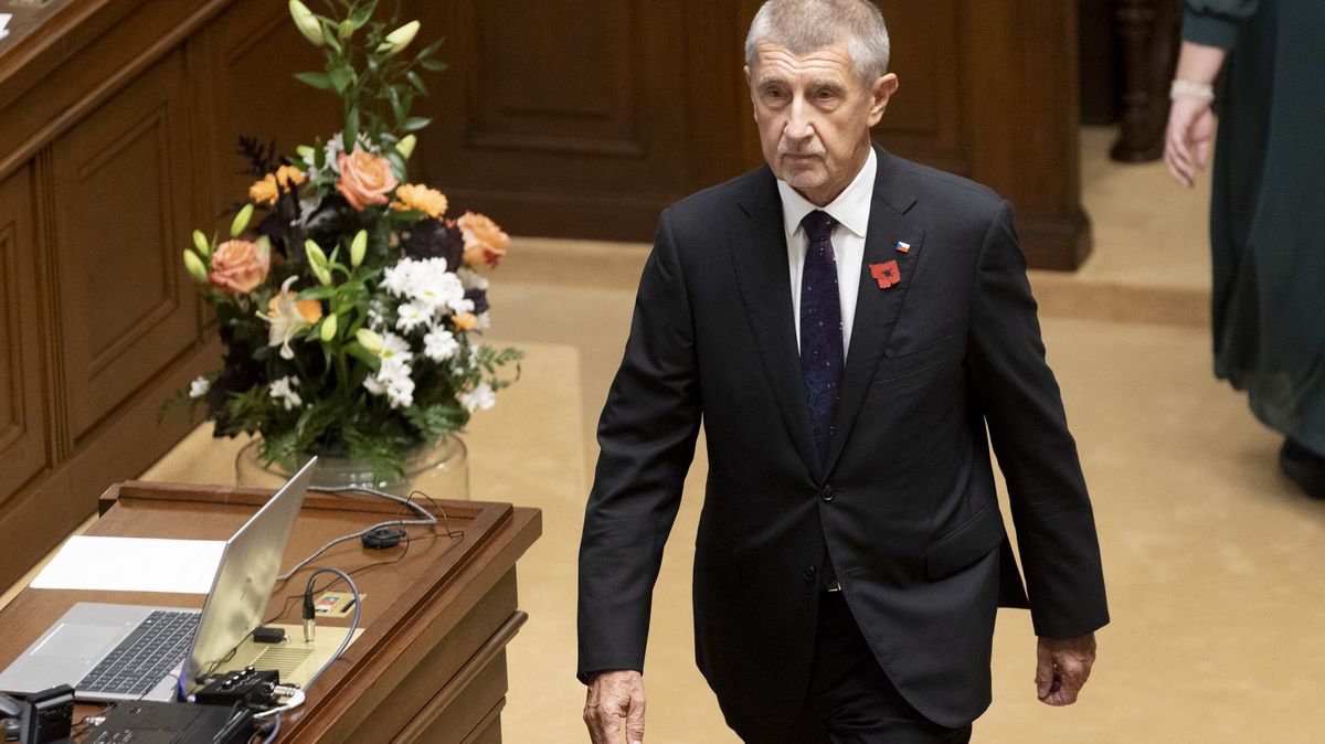 Ukončil Babiš džihád proti povolenkám? Leccos tomu nasvědčuje